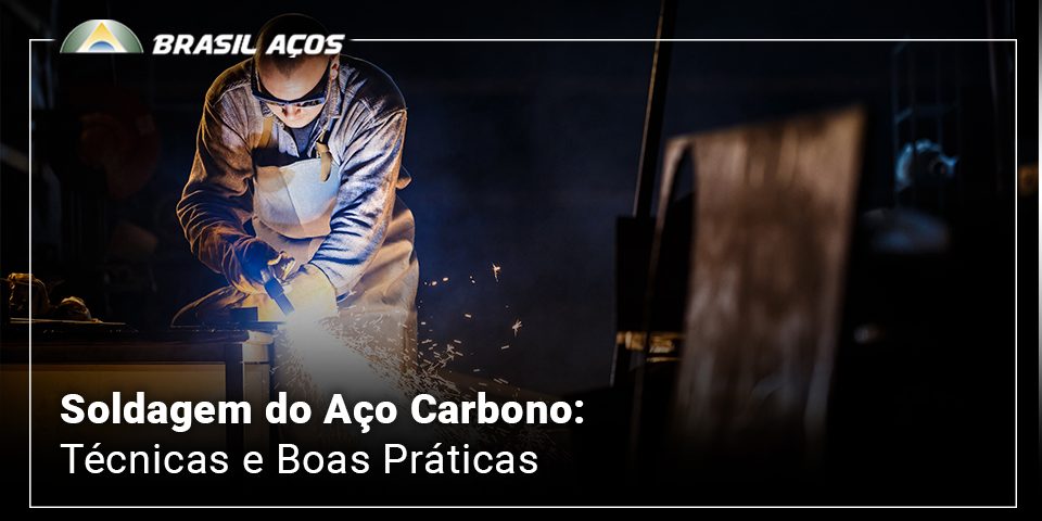 Soldagem do Aço Carbono_ Técnicas e Boas Práticas Soldagem do Aço Carbono e a imagem possui o texto Soldagem do Aço Carbono: Técnicas e Boas Práticas